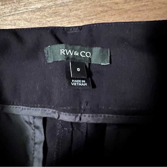 ⬇️⏳RW&CO High-Waist Tapered Ankle Pant With Belt - Picture 8 of 13